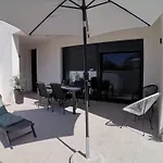 Teuta House בית נופש