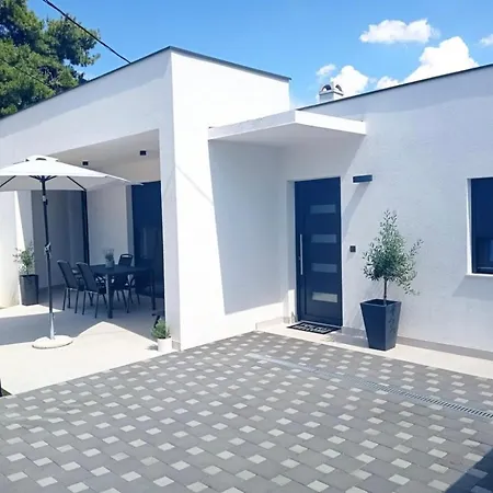 Teuta House Hébergement de vacances