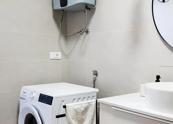 Teuta House Будинок відпочинку *